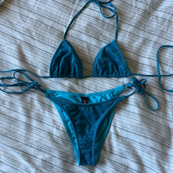 Blue glitter triangl bikini - Picture 1 of 2